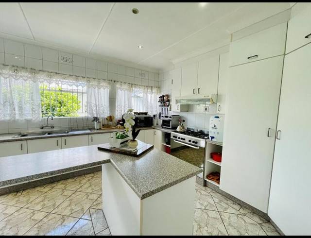 4 BEDROOM HOUSE FOR SALE IN RANDHART